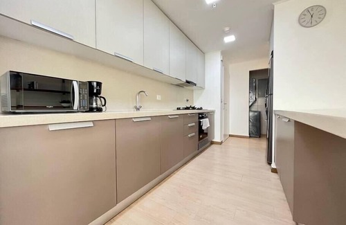 Tumba Vieja Apartamento | Luxury 3BR parkingandbalcony