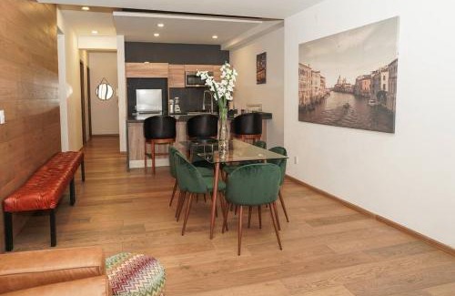 Colonia Roma Apartamento | Luxury 3BR Pool and Gym in Roma
