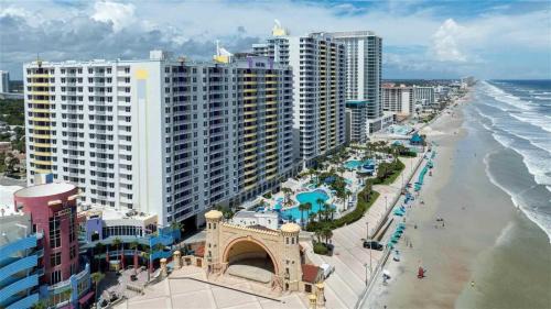 Brush - Stewarts Casa | Luxury 3BR Villa Direct Oceanfront Resort Life