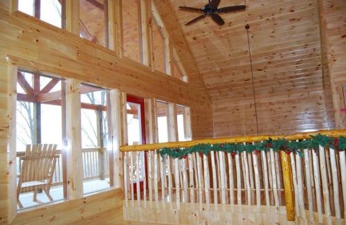 Chalet Village North Casa | * *Luxury 4 Bdrms, Views, Theater, Arcade, Firepit