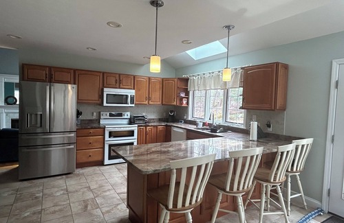 Fortunes Rocks Casa | Luxury 4 bedroom house in Biddeford, walk to Fortunes Rock Beach, private pool.