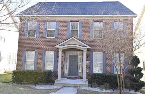 Bowie Casa | Luxury 4 Bedroom House at Woodmore Bowie