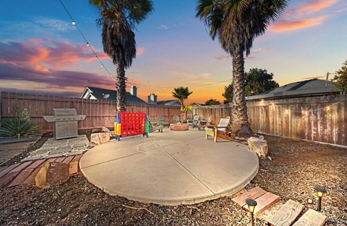 Mira Mesa Casa | Luxury 4-bedroom in terrific San Diego with Detached Studio &Backyard Oasis