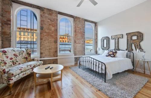 Over-the-Rhine Casa | Luxury 4-Bedroom Retreat in the Heart of Over the Rhine