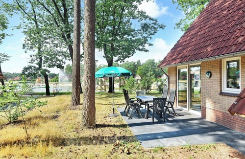 't Loo Casa | Luxury 4-person bungalow in the holiday park Landal Landgoed 't Loo
