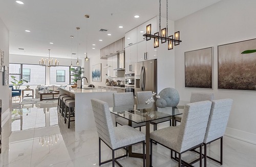 Downtown Casa | Luxury 4 Story Townhome with Elevator, Private Rooftop with Jacuzzi