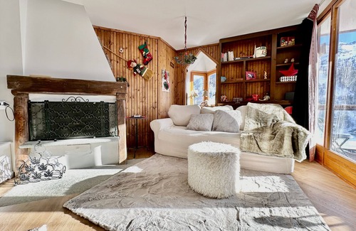 Cervinia Apartamento | Luxury 4beds ski-in&out steps from center