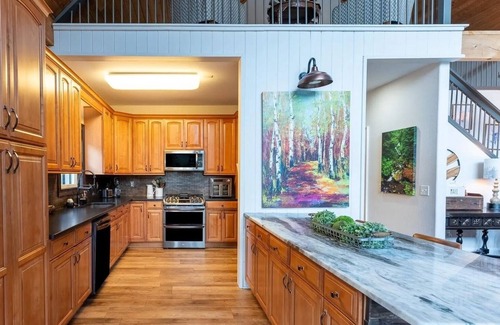 Saxony Forest Casa | Luxury 4BR/4BA Lake Keowee Retreat- Mountain Cabin Vibes + Private Dock