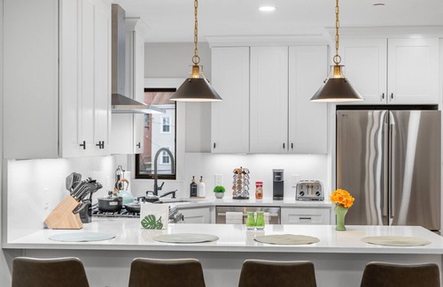 Thompson Square - Bunker Hill Apartamento | Luxury 4BR | Charlestown