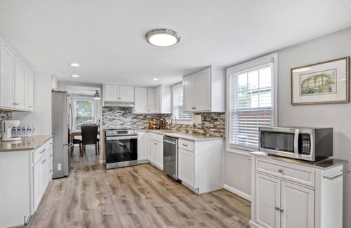 Sterling Villa | Luxury 4BR Family-Perfect House