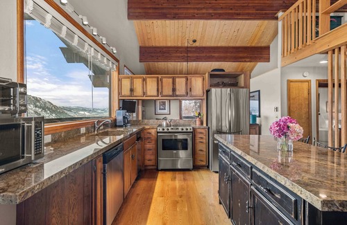 Mountain Valley Casa | Luxury 4BR Mountain Retreat in Aspen