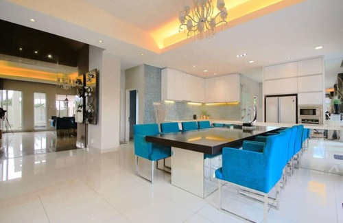 Cheras Casa | Luxury 4BR Oasis with Gazebo, Your Perfect Retreat