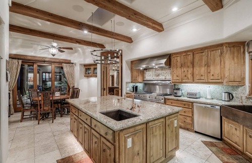 North Scottsdale Casa | ESPECIALES DE VERANO DISPONIBLES !!! 5 acres del Paraíso ~ ¡Vea nuestros comentarios!