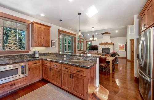 Truckee Casa | Chalet de lujo de 5 hab Tahoe Donner con cargador Tesla