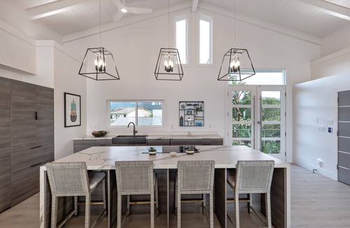 Waialua Casa | LUXURY 5+ Bedroom Including Separate Studio Apartment On Oahu's North Shore