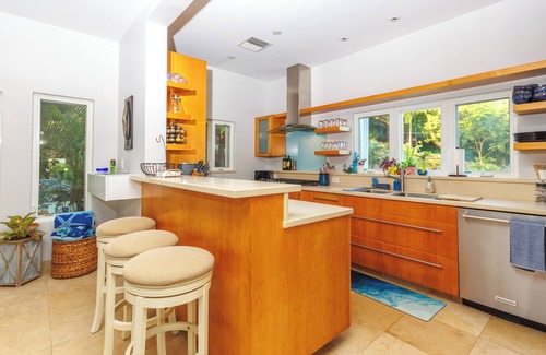 Rosendal Villa | Luxury 5 Bedroom Villa with Pool, Hot Tub, Ocean Views