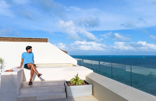Puerto Juárez Villa | Luxury 5 diamond Beach front Villas