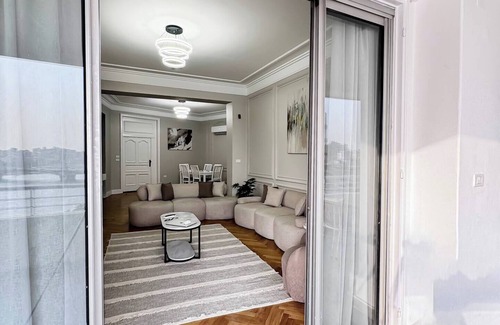 Al Manial Apartamento | Luxury 5-Star 3BR Nile View Apartment in Cairo
