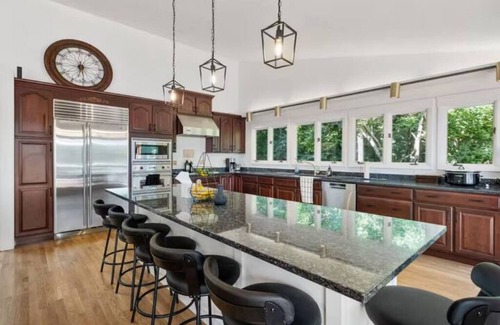 Laconia Casa | Luxury 5b 3ba on 10 acres w Lake view, Firepit, Hot Tub, Gameroom, close to Ski!