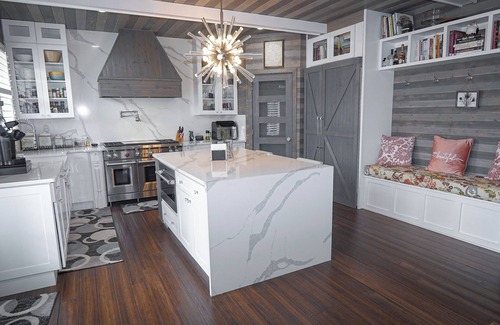 Church Street Casa | Luxury 5BR Near ATL – Sauna, Bar, EV Charger port, Fenced Yard, Media Room