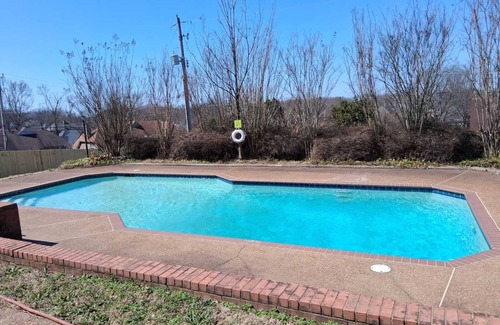 Cordova Casa | Luxury 6 BR Home near Memphis Airport with Upscale Amenities.