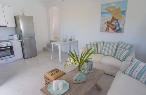 Nea Cryssi Akti Villa | Lujo, 6 br, Villa frente al mar, Villa Agia Irini Cove con piscina privada