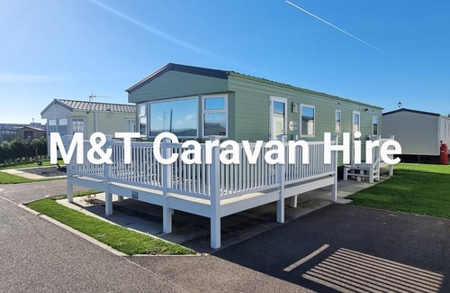 Chapel Saint Leonards Casa | Luxury 8 berth spacious caravan