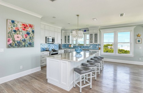 Butler Beach Casa | Pelican's Beach Retreat con piscina privada.