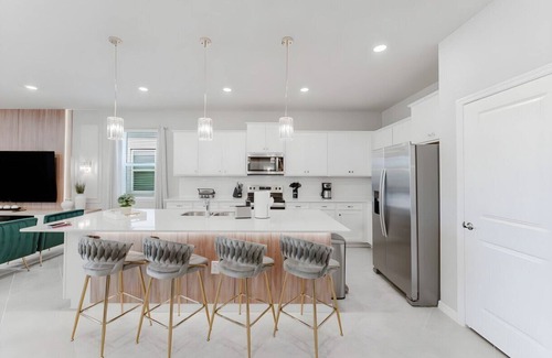 Four Corners Casa | Luxury 8BR Villa with Private Pool near Disney