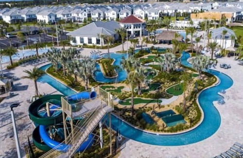 Kissimmee Villa | Luxury 9BR/5BA Storey Lake Villa, Free Pool Heat, BBQ & Clubhouse, Near Disney
