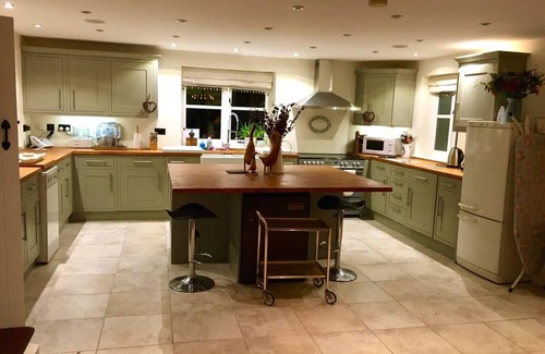 Macclesfield Cabaña | Luxury Accom With Pool Henbury Macclesfield