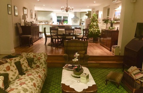 Macclesfield Cabaña | Luxury Accom With Pool Henbury Macclesfield