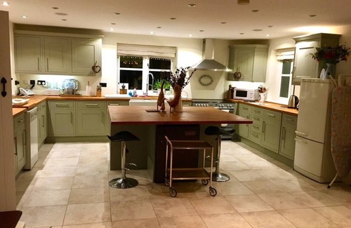 Macclesfield Casa | Luxury Accom with Pool Henbury Macclesfield