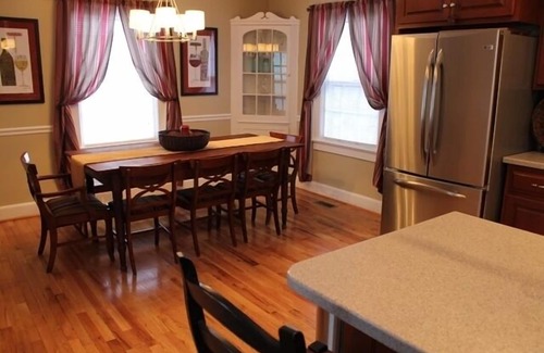 Jonesville Casa | Alojamientos de lujo en Yadkin Valley Wine Country (Elkin)