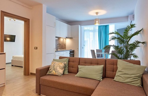 Mamaia-Sat Apartamento | Luxury Alezzi