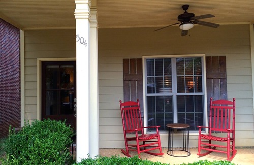 Oxford Casa | Lujo y confort en Ole Miss. Adyacente al campus