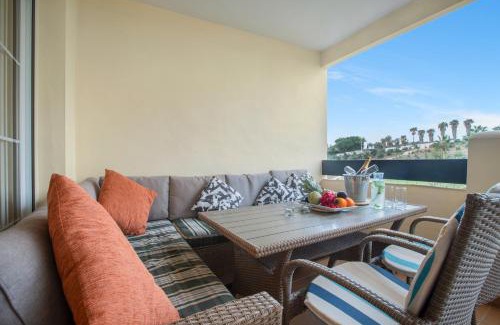 Benalmádena Apartamento | Luxury and first line apartment