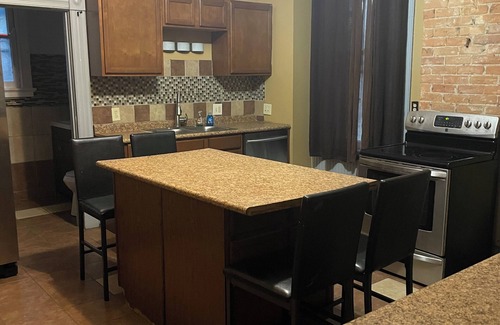Spring Grove Village Casa | Luxury and Lavish Entire Home