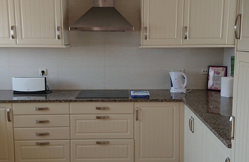 Budens Villa | Lujo y espacioso 3 Bed end of terrace Linked Villa con piscina grande