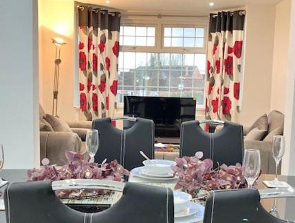 Southampton Casa | Luxury and spacious 3 bedroom home in Southampton