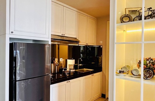 Surabaya Apartamento | ACOGEDOR 2BR APT. ANDERSON TOWER EN LA SUPERIOR PAKUWON MALL
