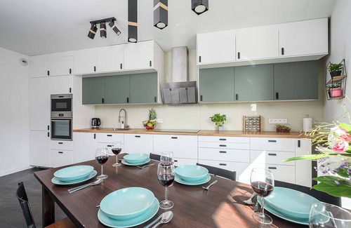 Lodz Apartamento | Luxury apart for family next to Księży Młyn
