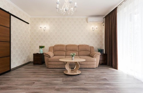 Sumy Apartamento | Luxury apart-hotel apartment in Centre 2 room