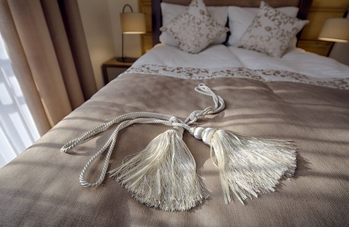Szaflary Cama Y Desayuno | Apartamentos de lujo con SPA, que combinan folk tradicional de montaña con comodidad.