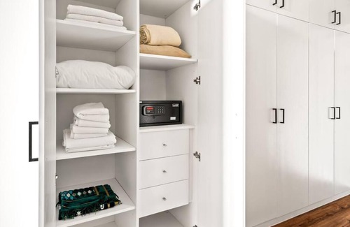 Discovery Gardens Apartamento | Luxury apartment at Discovery