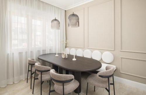 Bacvice Apartamento | Luxury Apartment Bellux Stay for 5, Split Old Town and Bacvice Sandy Beach