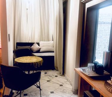 Schaffen Cama Y Desayuno | Luxury apartment for 4 with a kitchen access and a private terrace