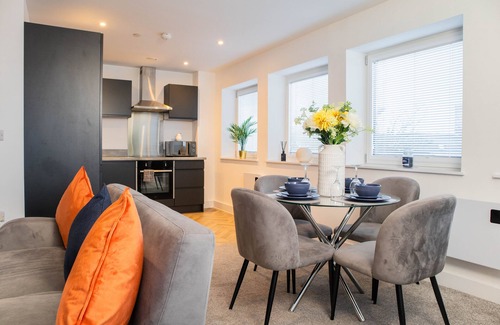 Waterloo Apartamento | Luxury Apartment | FREE PARKING | Sleeps 5