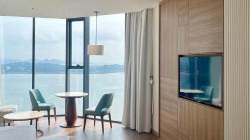 Ha Long Apartamento | Luxury Apartment in A La Carte Ha Long Bay