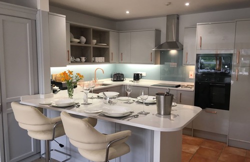 Ambleside Apartamento | Apartamento de lujo en Central Ambleside, balcón, fabulosas vistas, acceso a la piscina